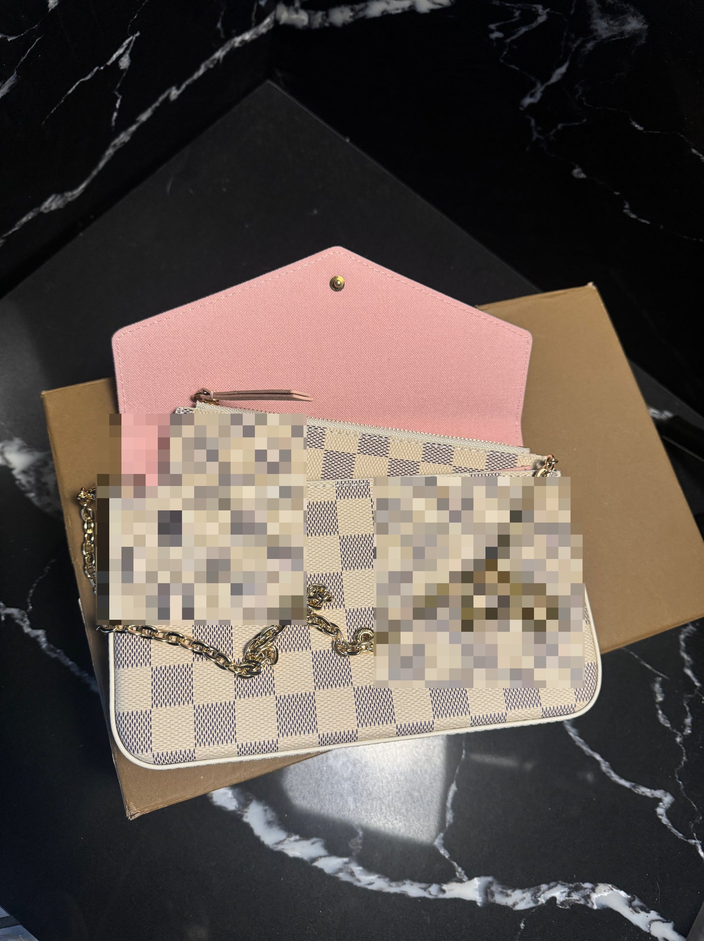 Lv purse