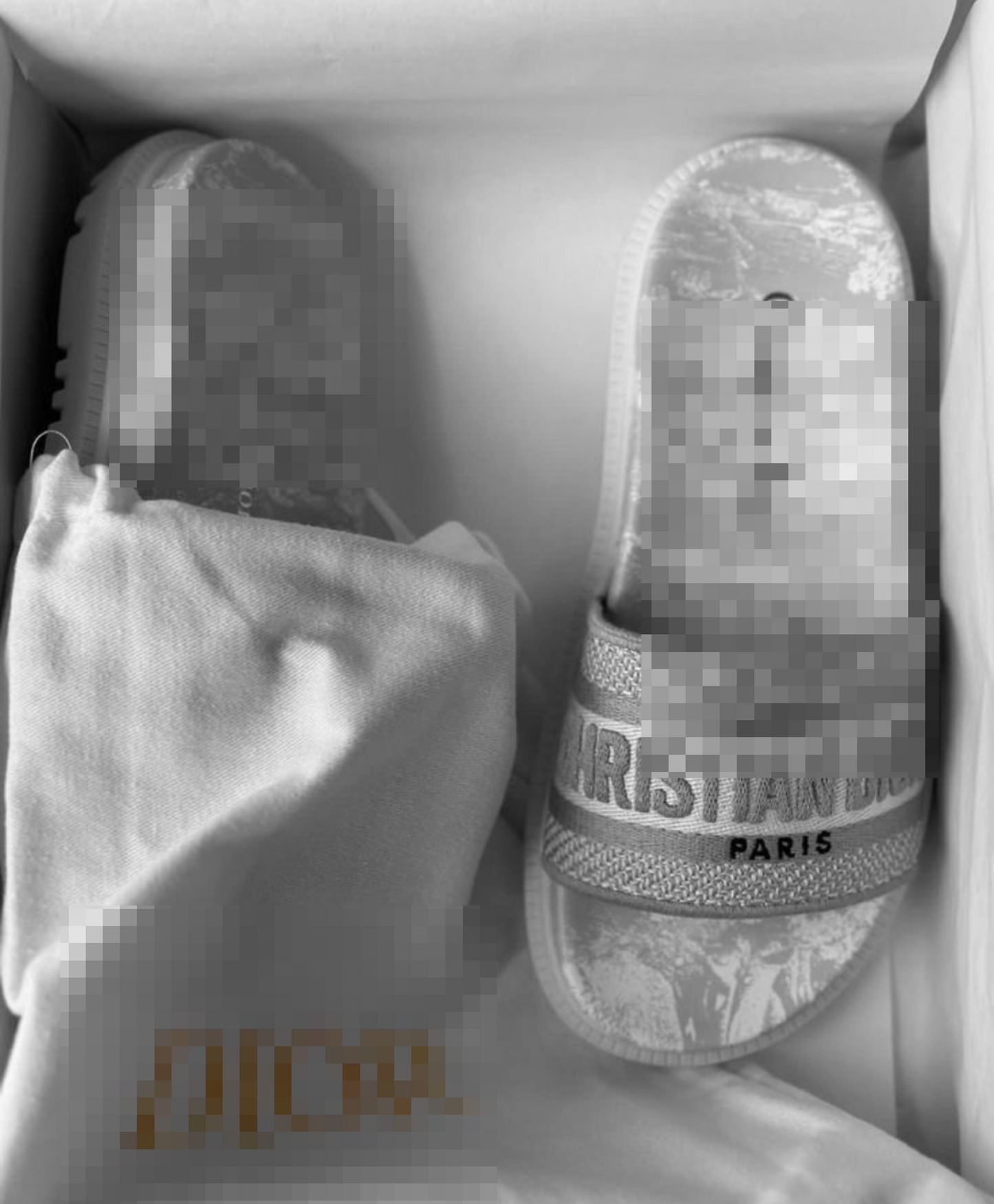 Bior sandals