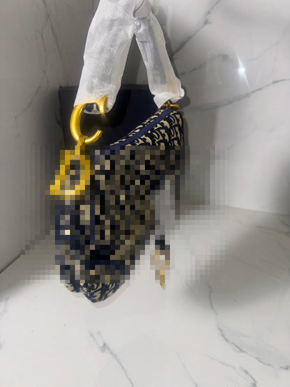 Bior saddle bag